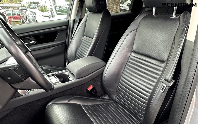 Land Rover Discovery Sport cena 124900 przebieg: 59540, rok produkcji 2019 z Kamień Pomorski małe 137